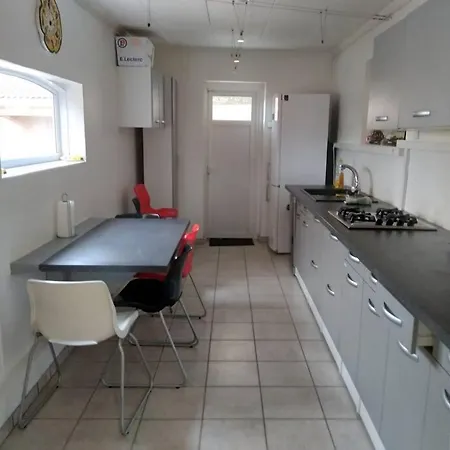 Comme A La Maison ! Chavanoz Exterior photo